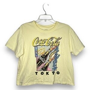 Coca-Cola Yellow Pop Art Cropped Graphic Tshirt Size Medium - "Janie"